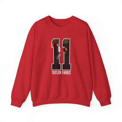 Taylor Farris: 11 Crewneck