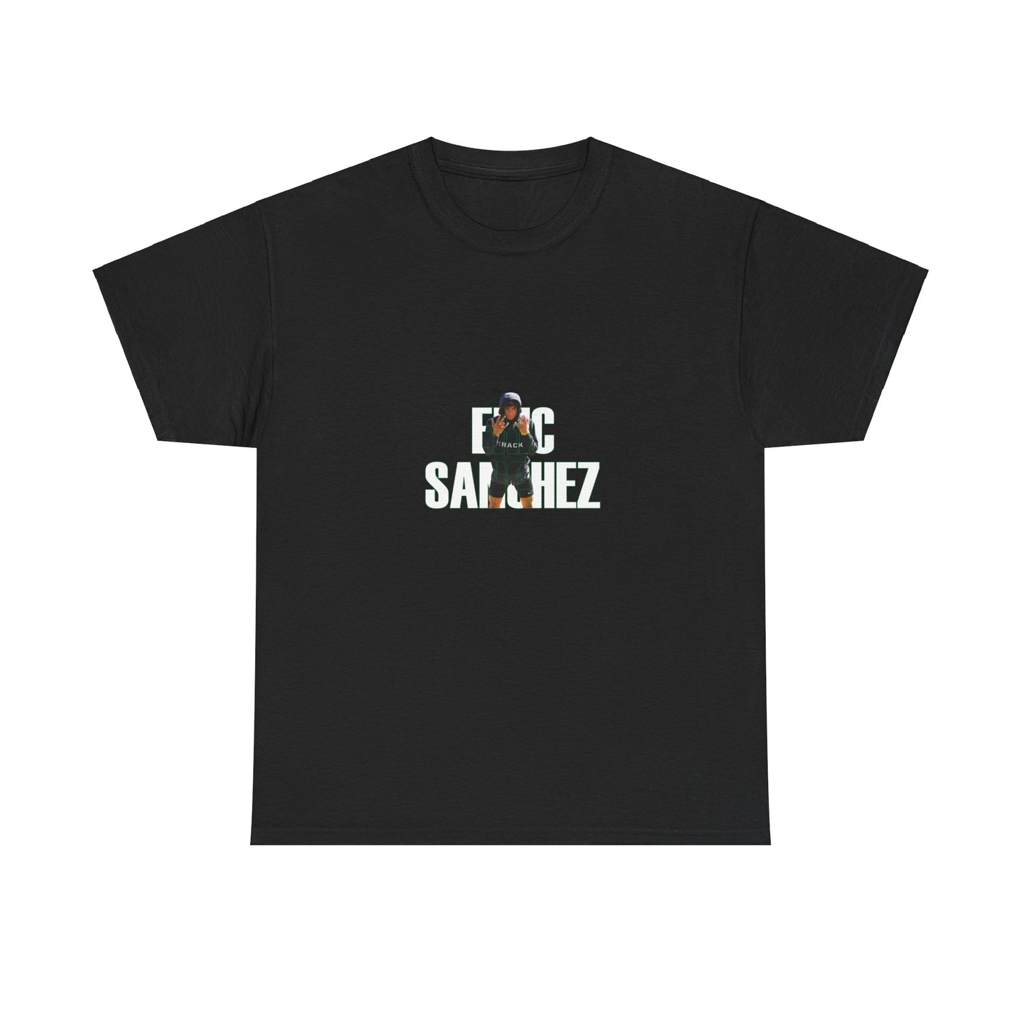 Eric Sanchez: Tee